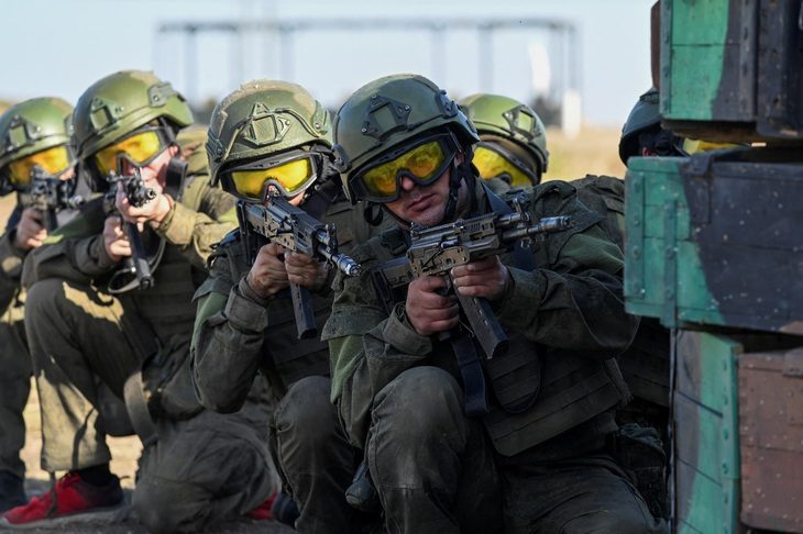 linh-nga-17324321386591148282850 Báo Anh: Nga tuyển lính đánh thuê Yemen để chiến đấu ở Ukraine - Ảnh 1.