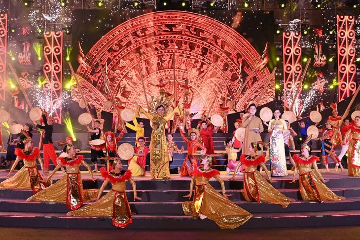 234 năm chiến thắng Ngọc Hồi - Đống Đa: Đất nước vạn mùa xuân - Ảnh 1. 234 năm chiến thắng Ngọc Hồi - Đống Đa: Đất nước vạn mùa xuân - Ảnh 1.