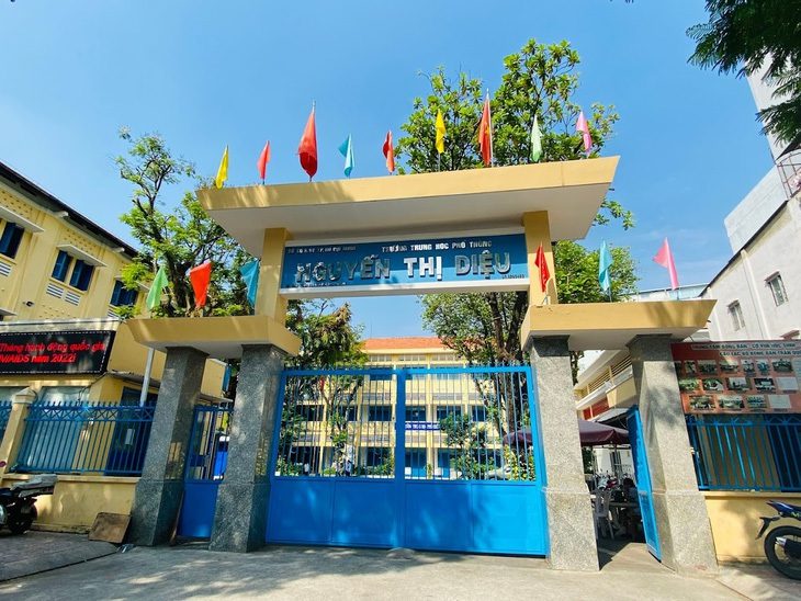 6 học sinh đánh bạn theo lời cô giáo: Biết sai vẫn làm, tại sao?- Ảnh 1. Trường THPT Nguyễn Thị Diệu, nơi xảy ra sự việc giáo viên cho 6 học sinh đánh bạn ngay trong lớp - Ảnh: Tư liệu TTO